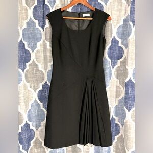 Calvin Klein Black Sleeveless Pleaded Sheath Dress in Women’s Size 4.